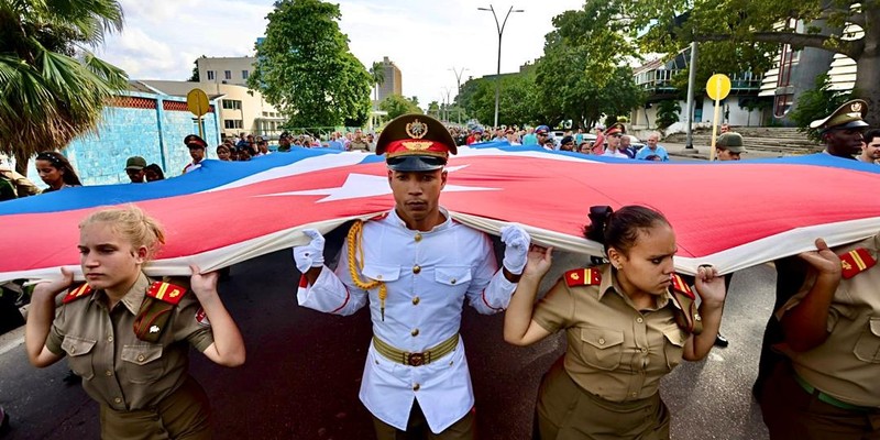 Homenaje a Camilo Cienfuegos
