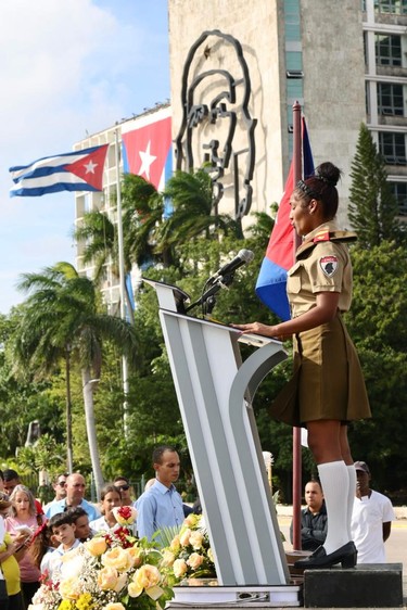 Homenaje a Camilo Cienfuegos 9